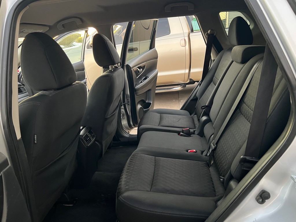 2017 Nissan Rogue Image 14