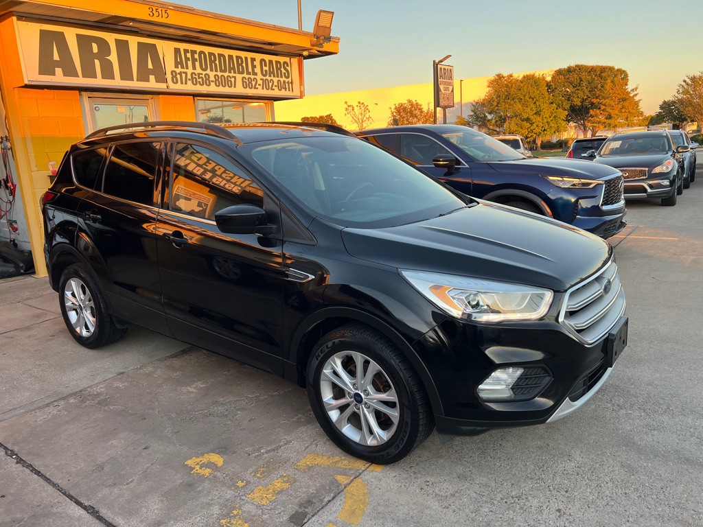 2018 Ford Escape Image 1