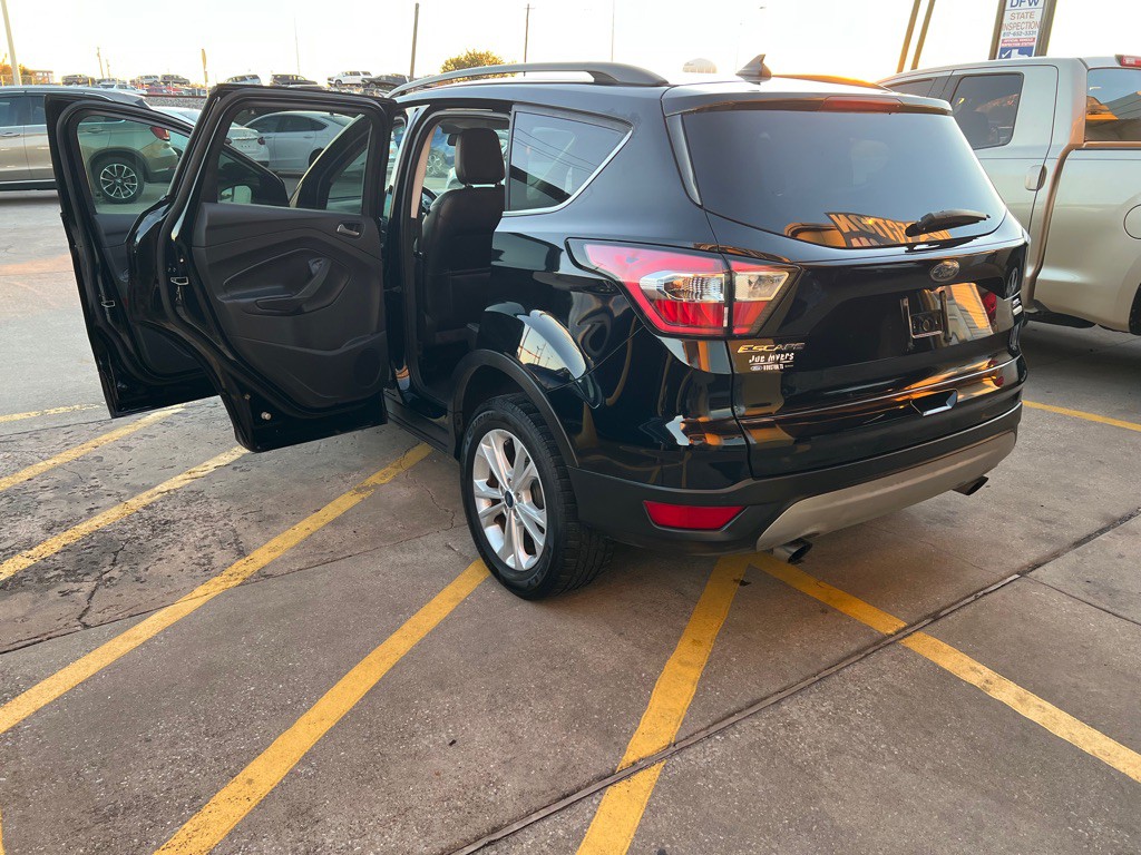 2018 Ford Escape Image 9