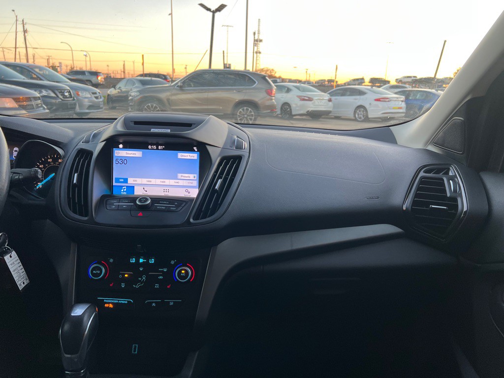 2018 Ford Escape Image 17