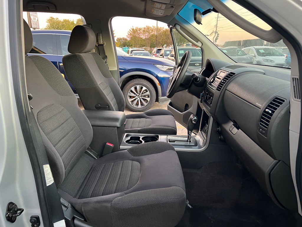2006 Nissan Pathfinder Image 13