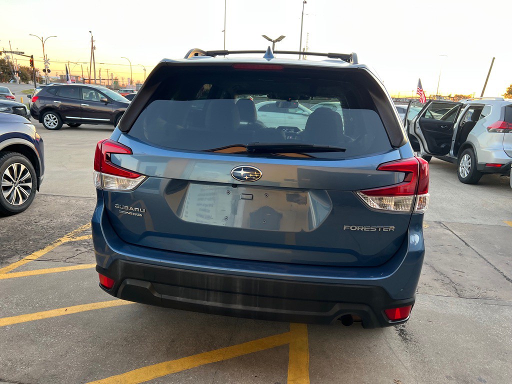 2022 Subaru Forester Image 5