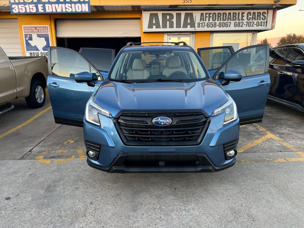 2022 Subaru Forester Image 8