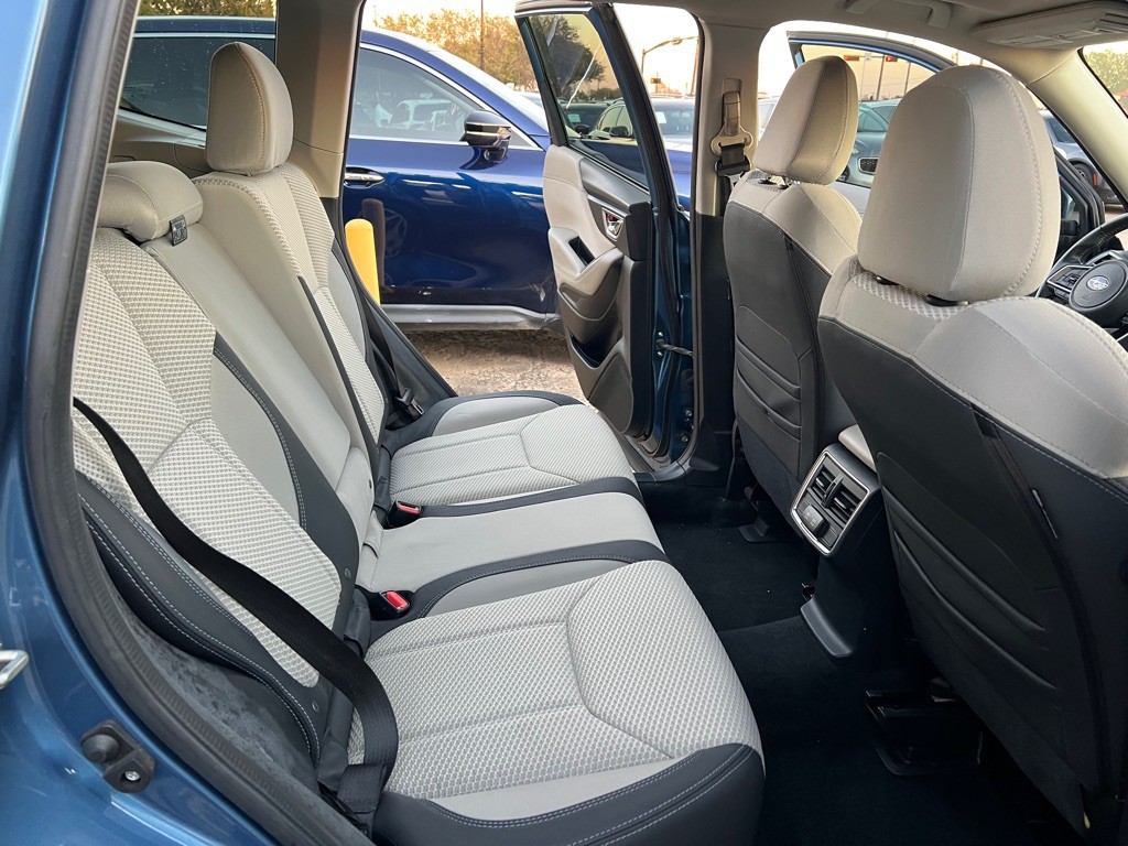 2022 Subaru Forester Image 13
