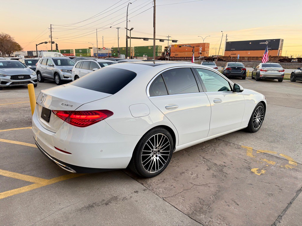 2022 Mercedes-Benz C-Class Image 6