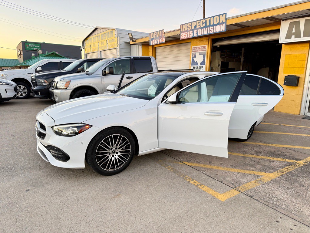 2022 Mercedes-Benz C-Class Image 9