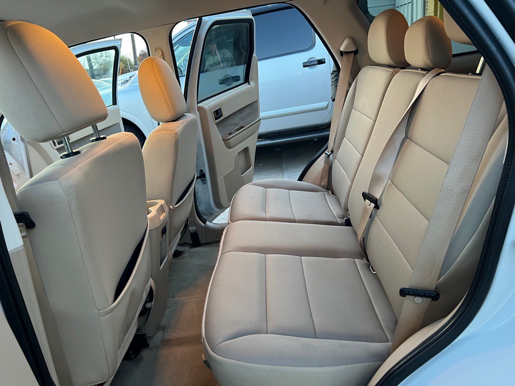 2011 Ford Escape Image 14
