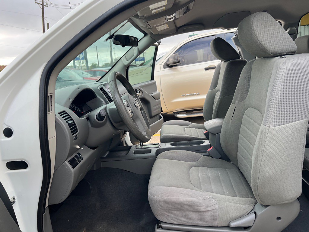 2019 Nissan Frontier Image 10