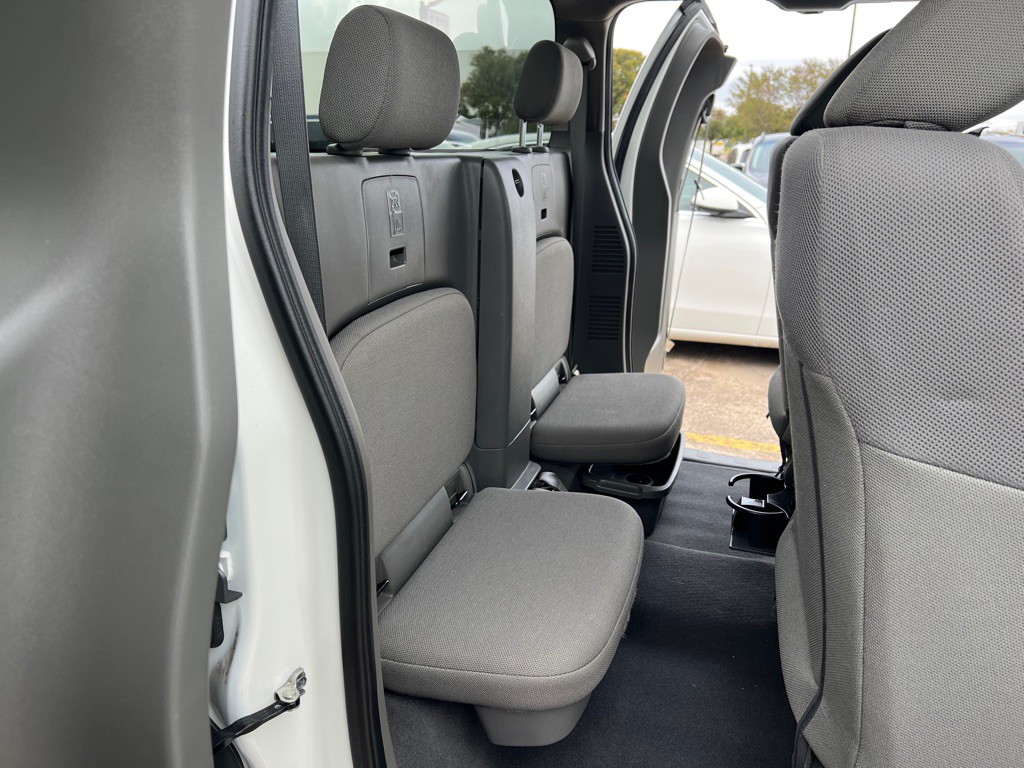 2019 Nissan Frontier Image 13