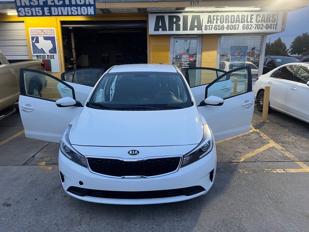 2017 Kia Forte Image 7