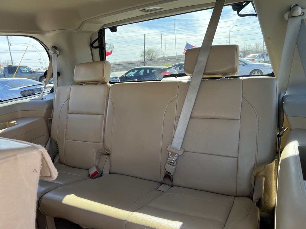 2012 Nissan Armada Image 15