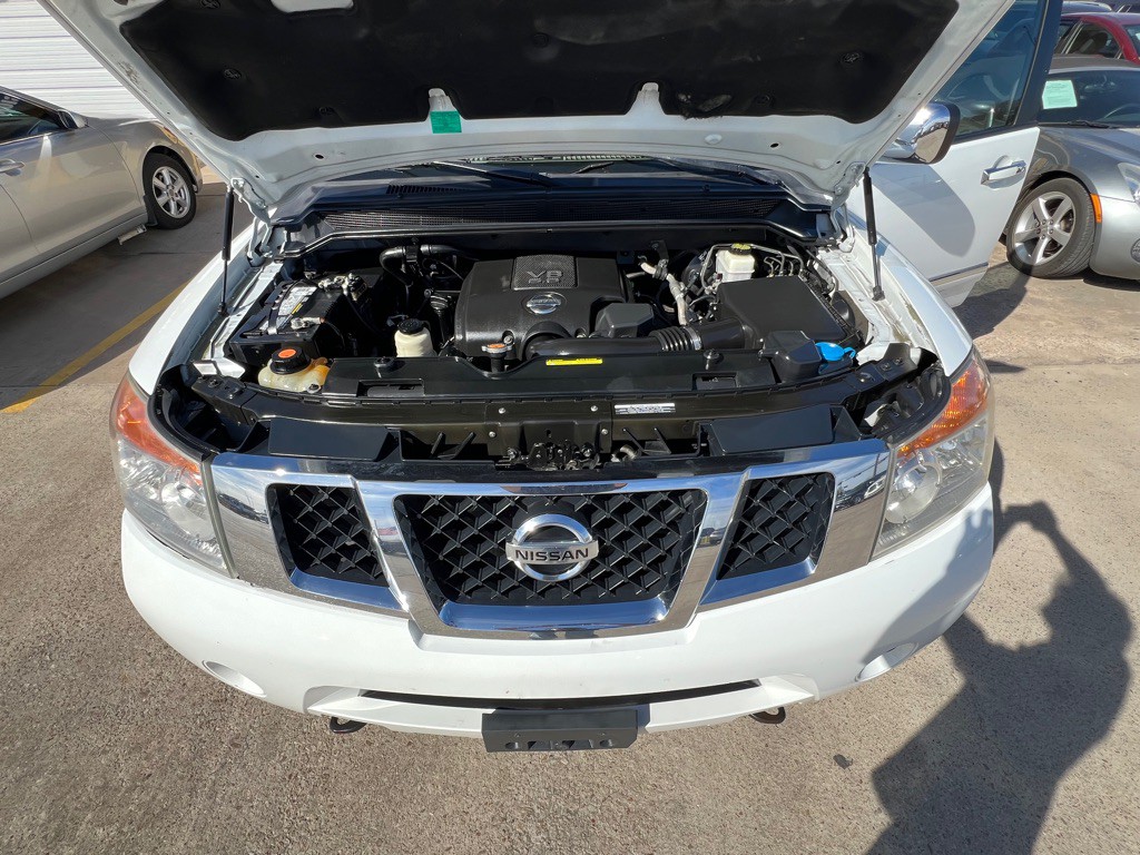 2012 Nissan Armada Image 27