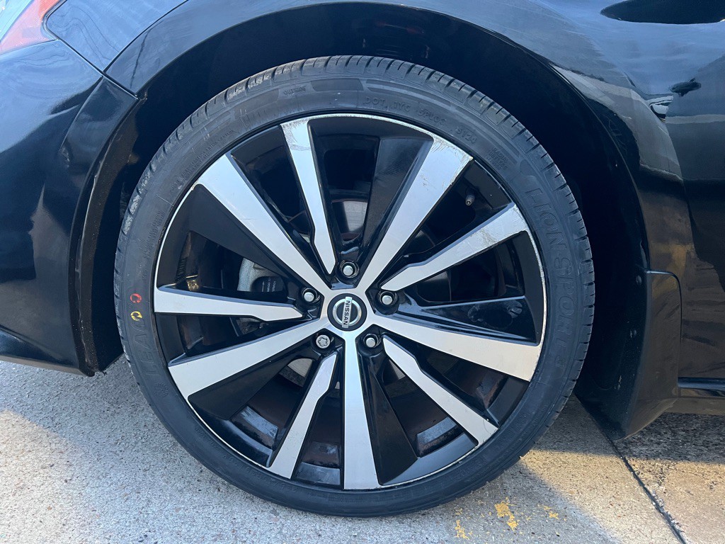 2020 Nissan Altima Image 20