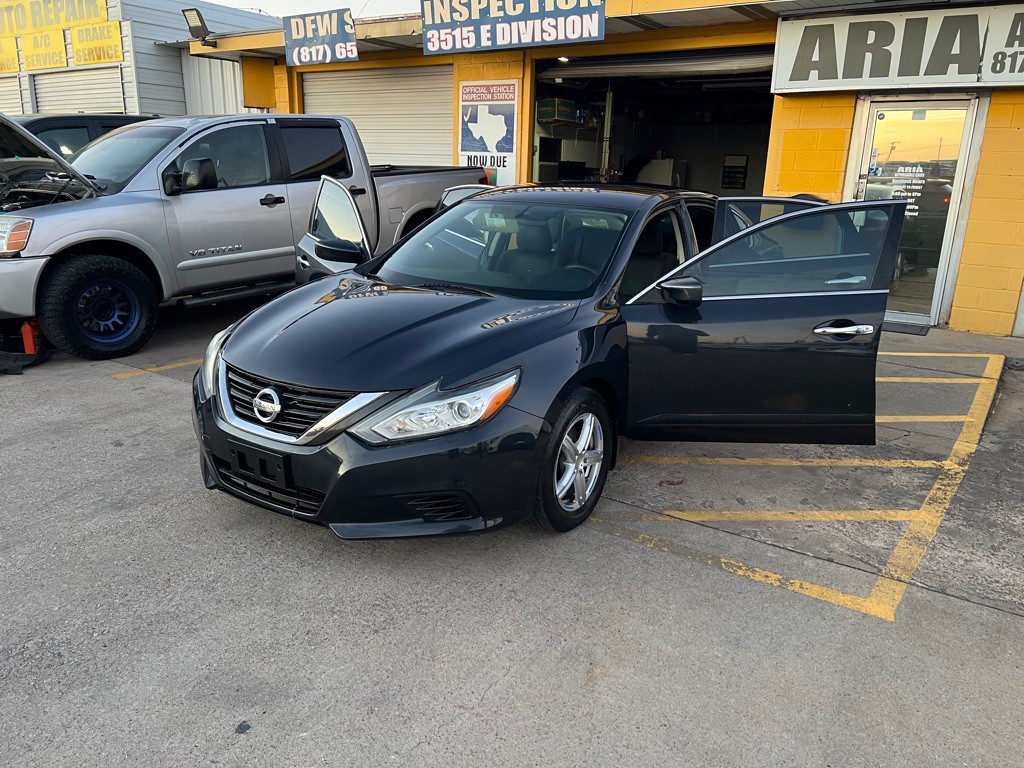 2018 Nissan Altima Image 8
