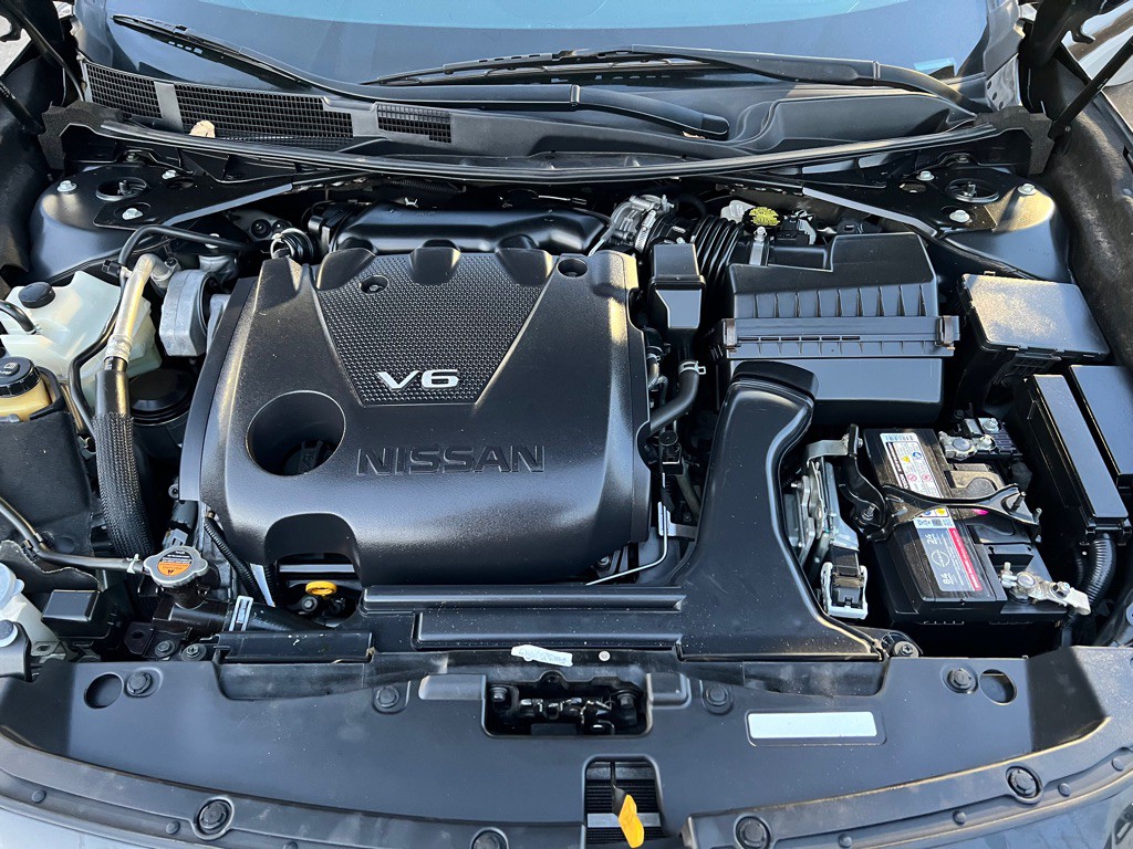 2019 Nissan Maxima Image 21
