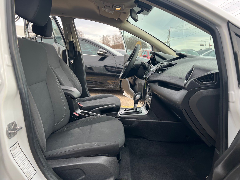 2019 Ford Fiesta Image 12