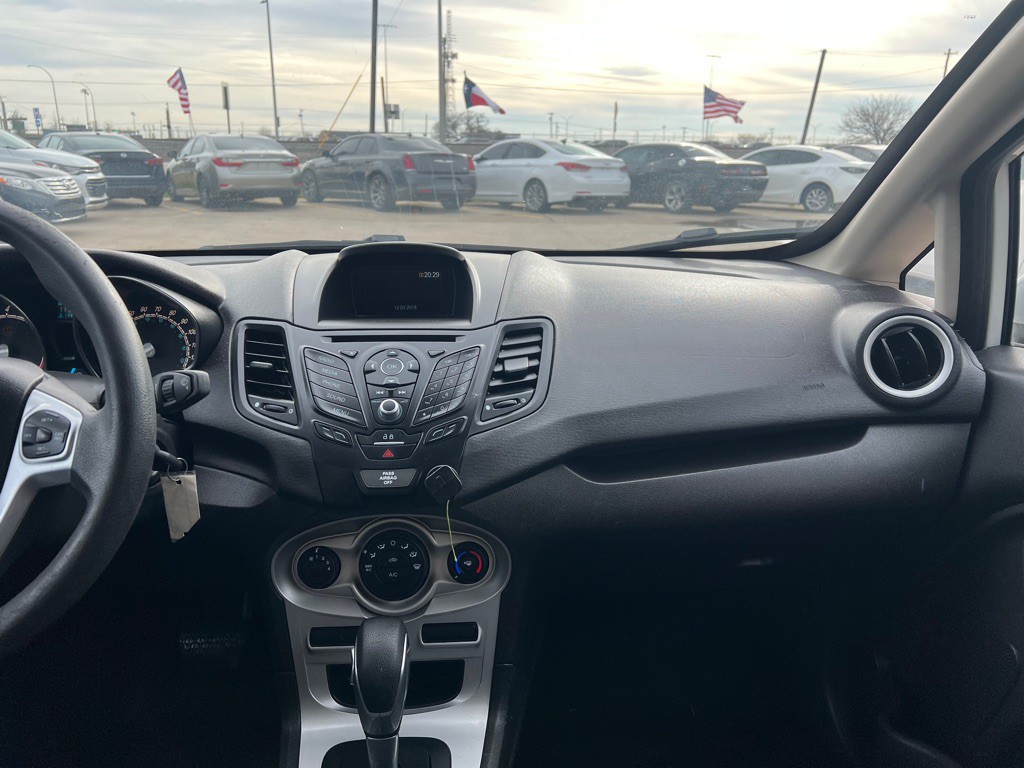 2019 Ford Fiesta Image 16