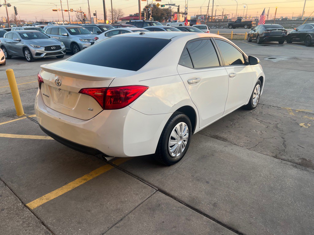 2018 Toyota Corolla Image 5
