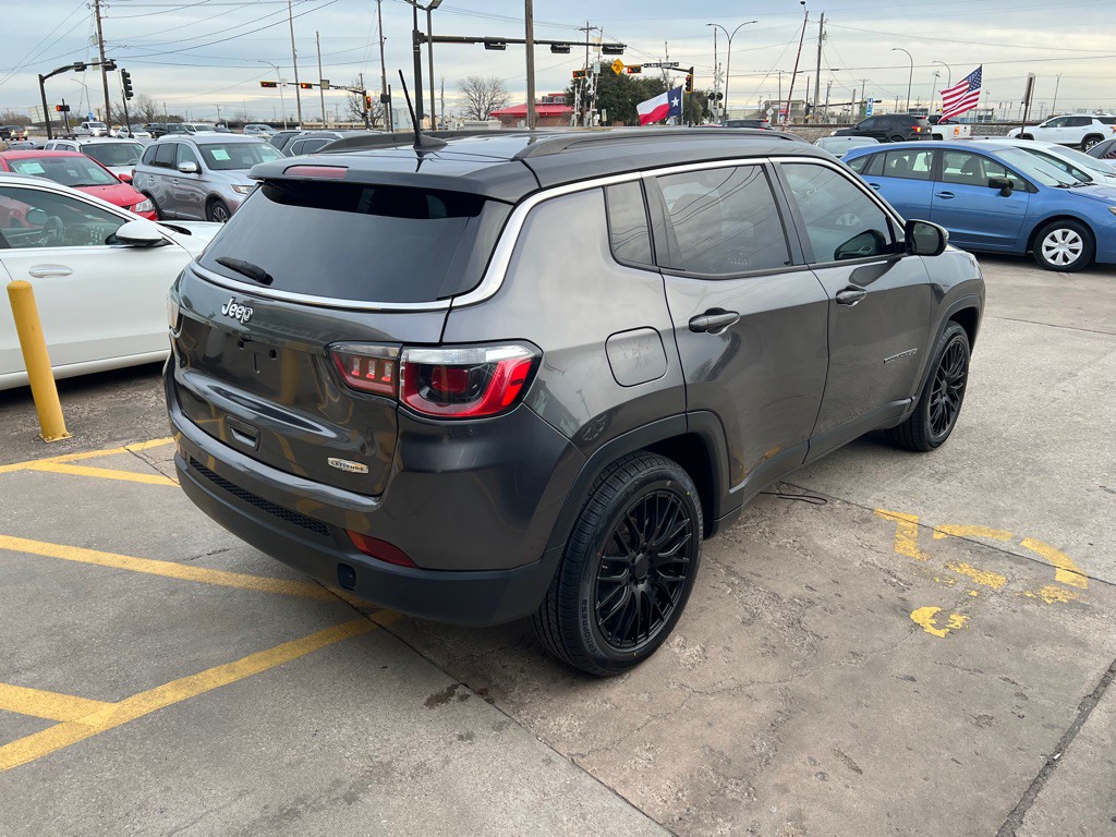 2018 Jeep Compass Image 5