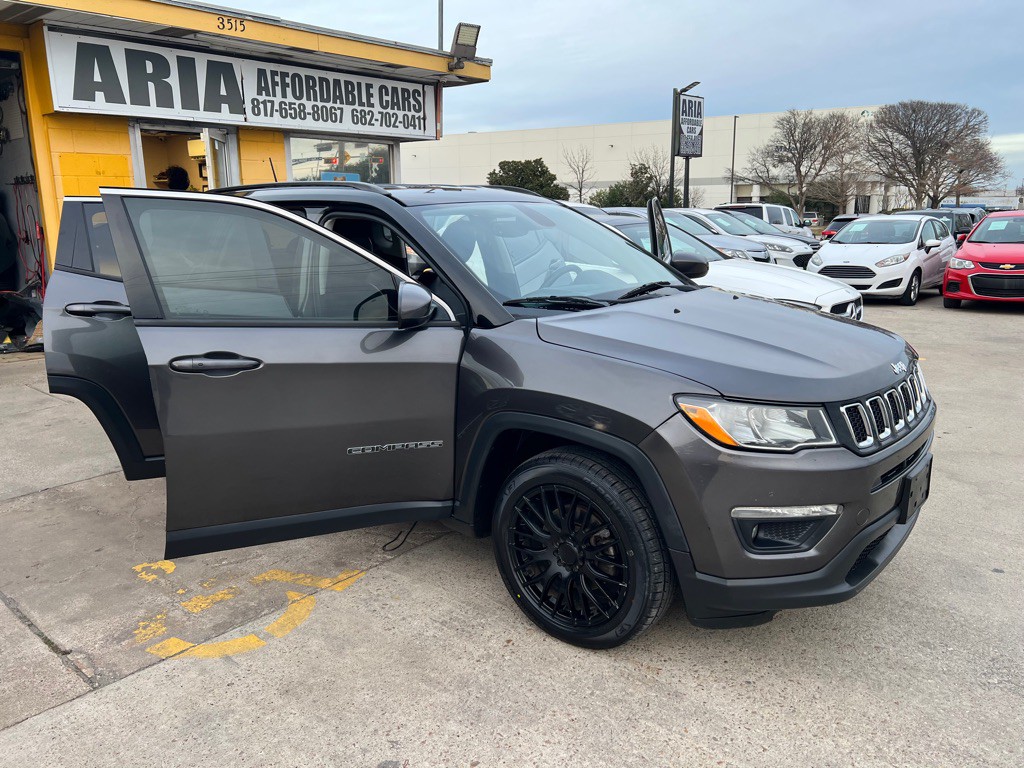 2018 Jeep Compass Image 6
