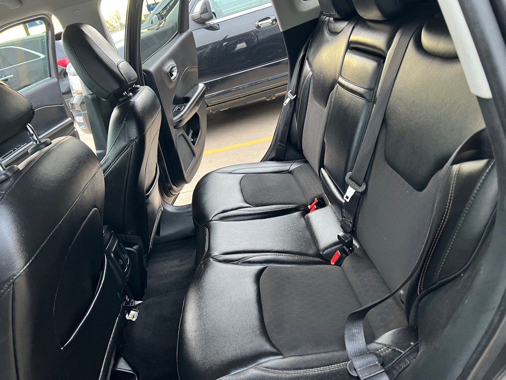 2018 Jeep Compass Image 14