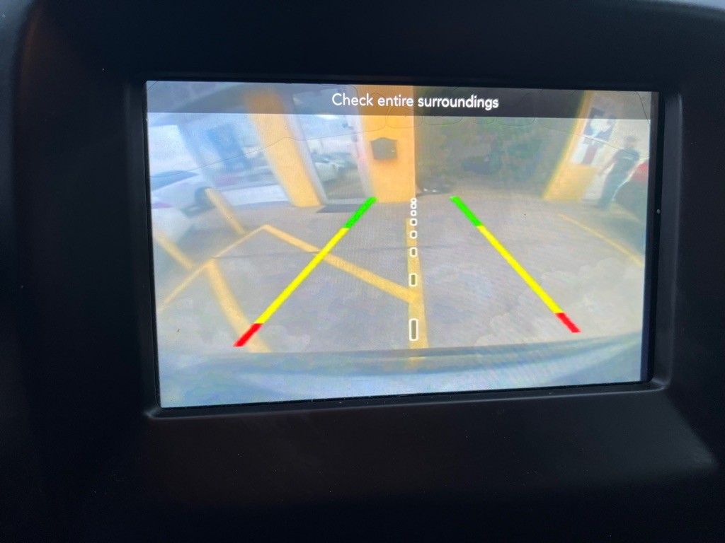 2018 Jeep Compass Image 18