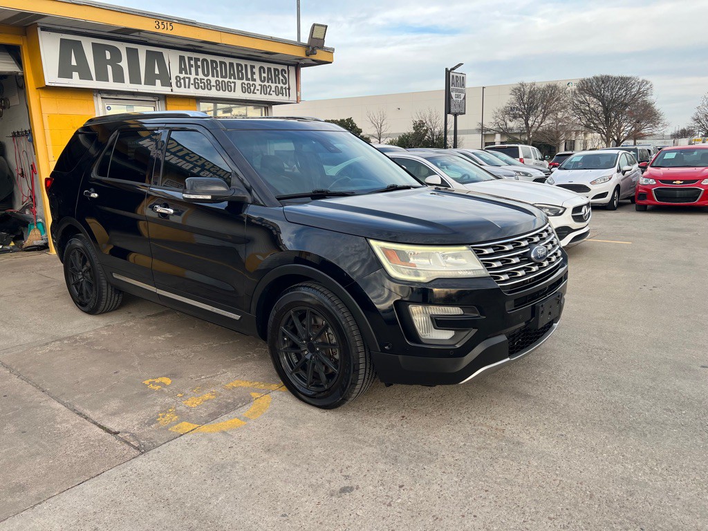 2016 Ford Explorer Image 1