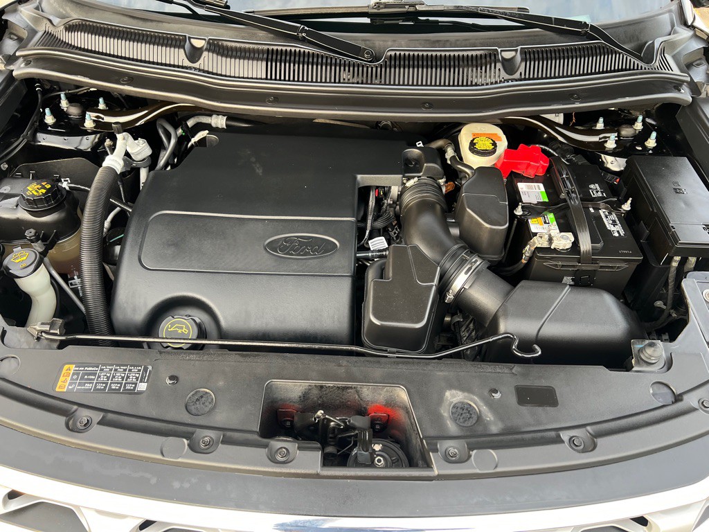 2016 Ford Explorer Image 21