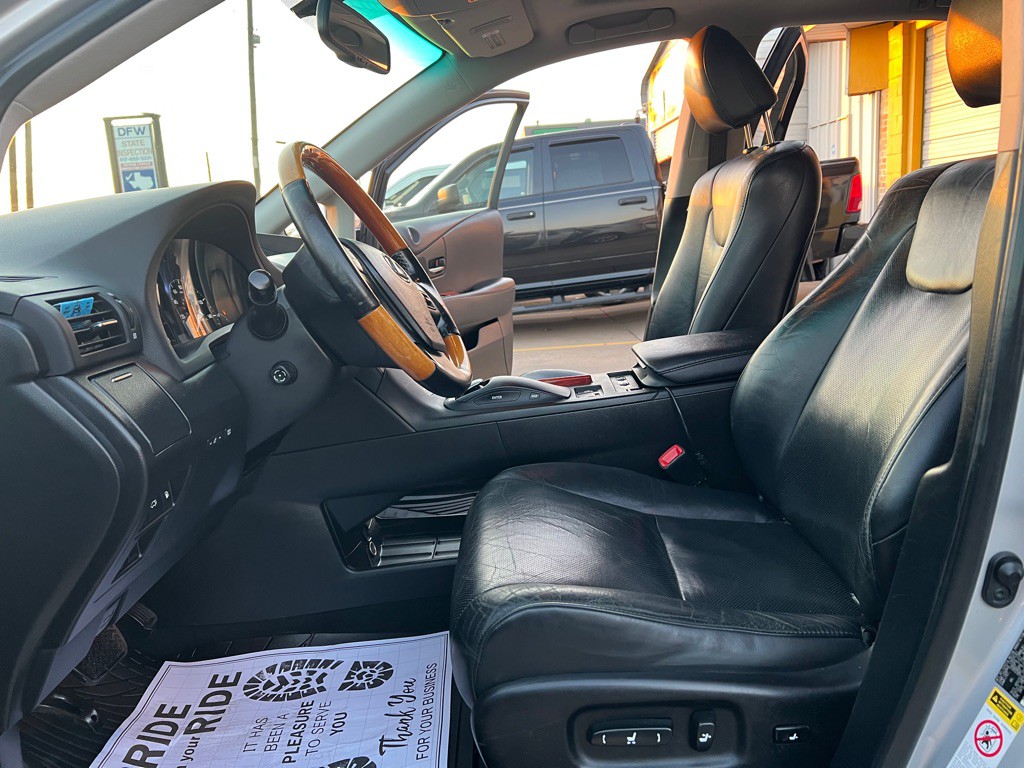 2012 Lexus RX Image 12