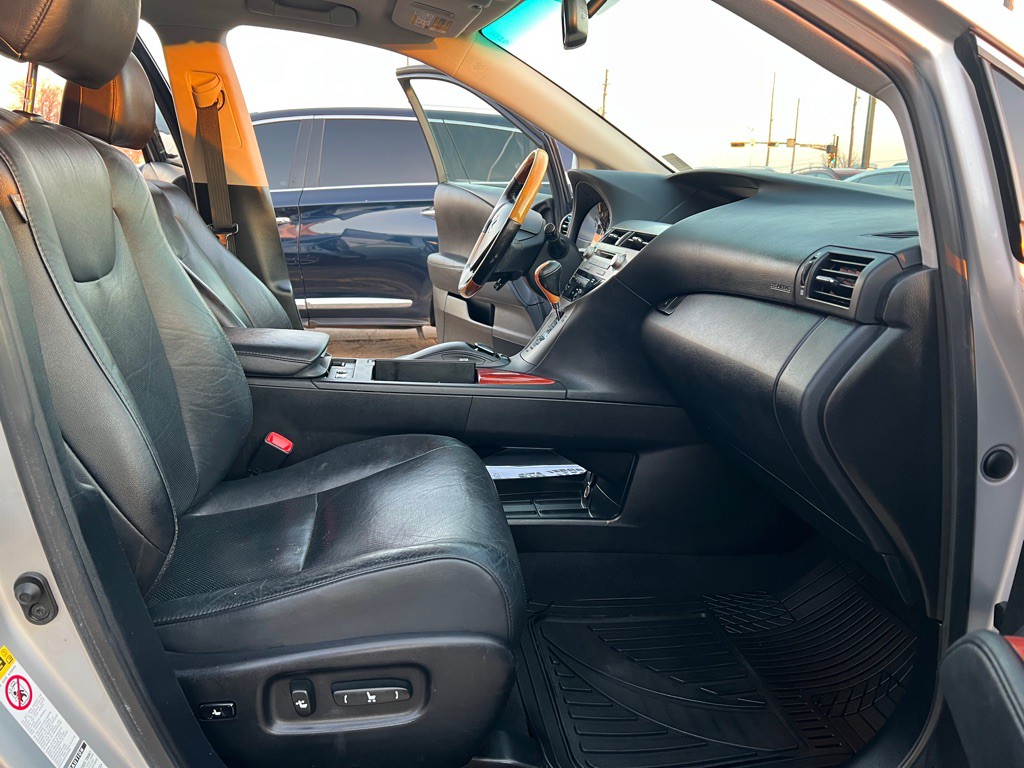 2012 Lexus RX Image 13