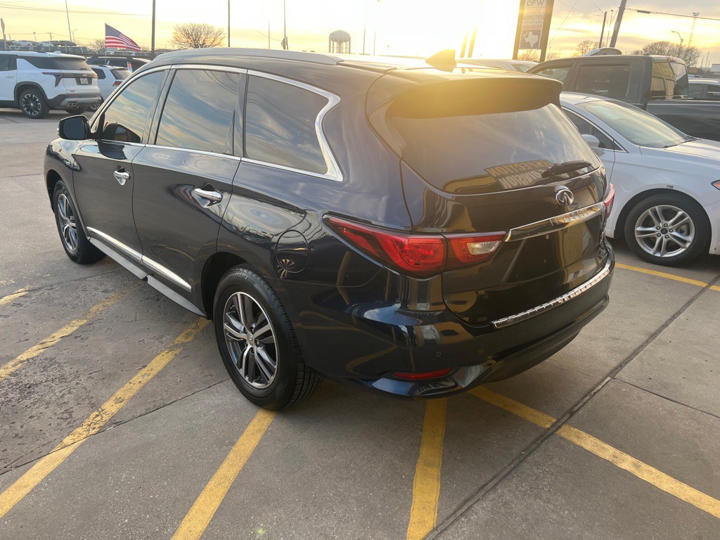 2018 INFINITI QX60 Image 4