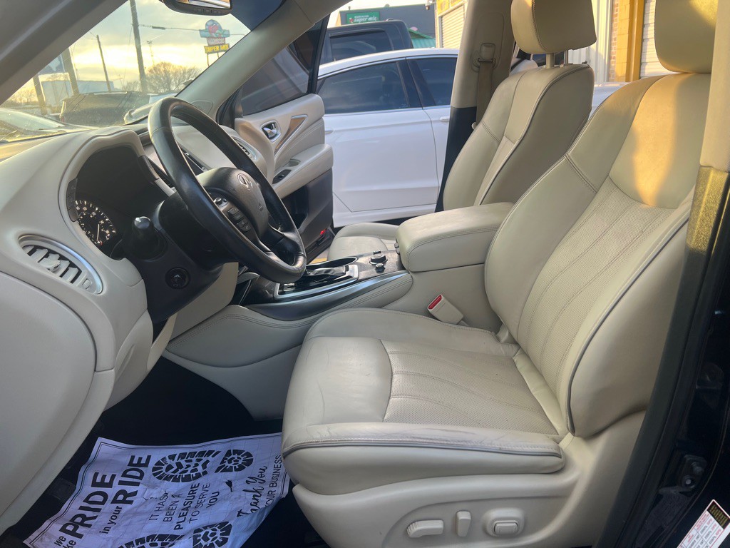 2018 INFINITI QX60 Image 12