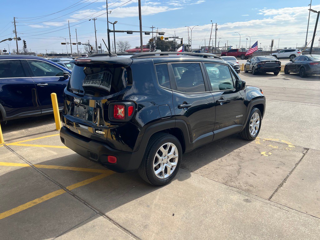 2017 Jeep Renegade Image 5