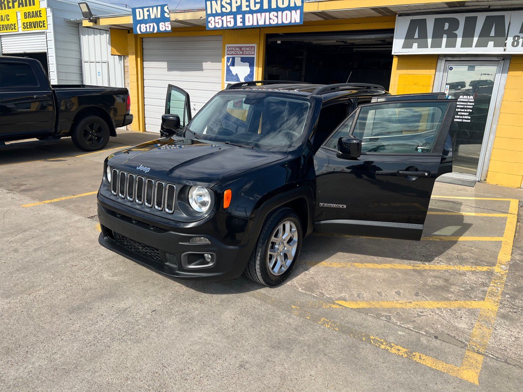 2017 Jeep Renegade Image 8