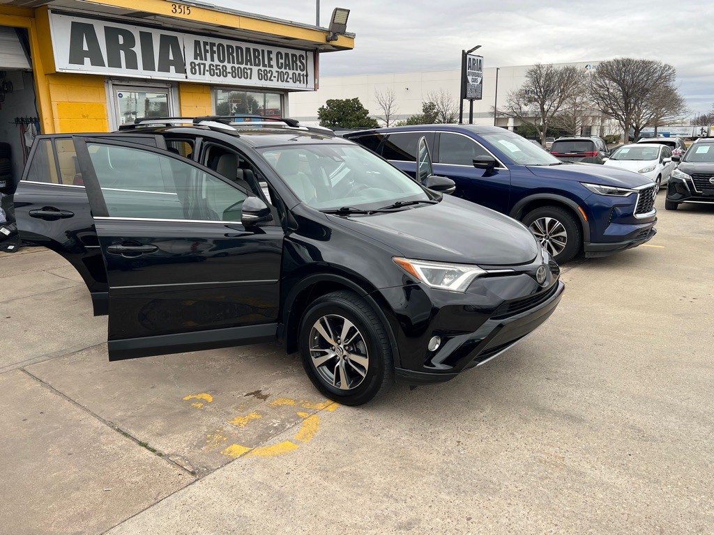2018 Toyota Rav4 Image 6