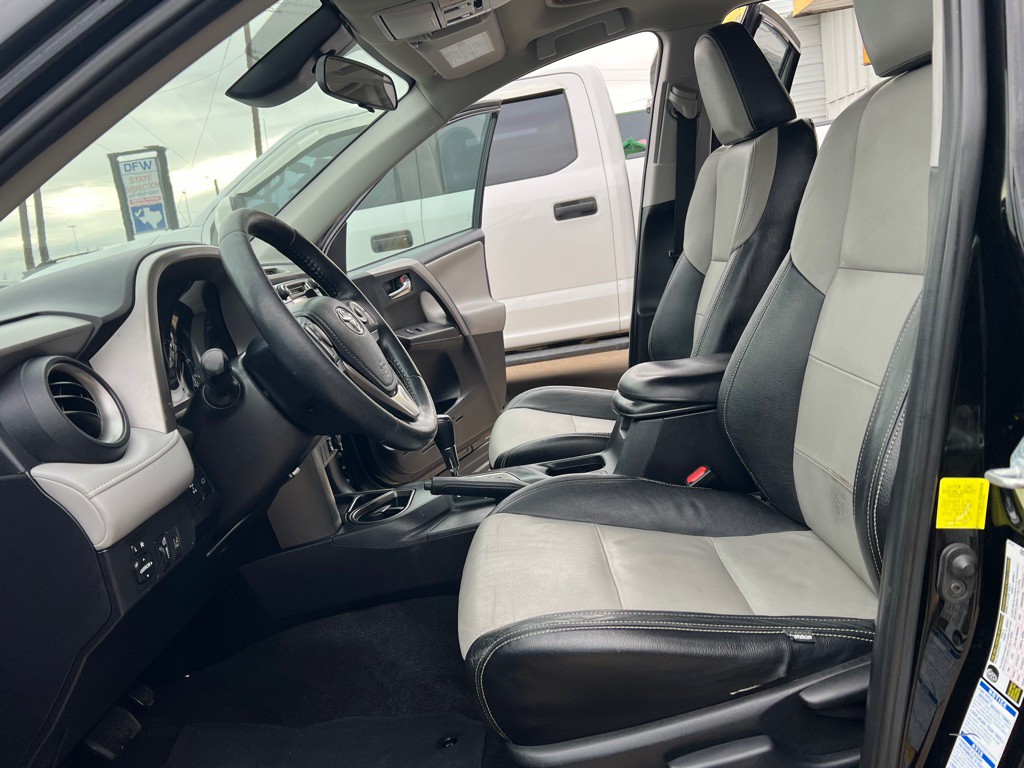 2018 Toyota Rav4 Image 12