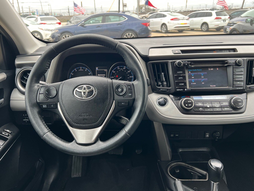 2018 Toyota Rav4 Image 16