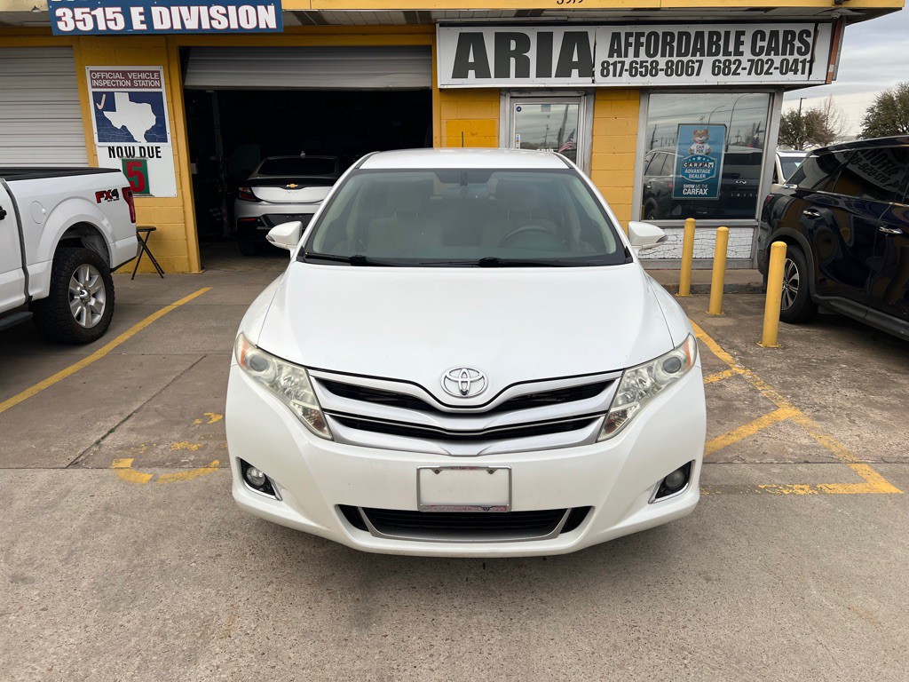 2013 Toyota Venza Image 2