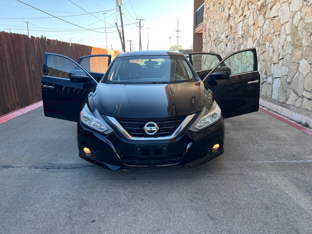 2018 Nissan Altima Image 7