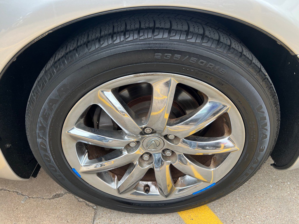 2009 Lexus LS Image 25