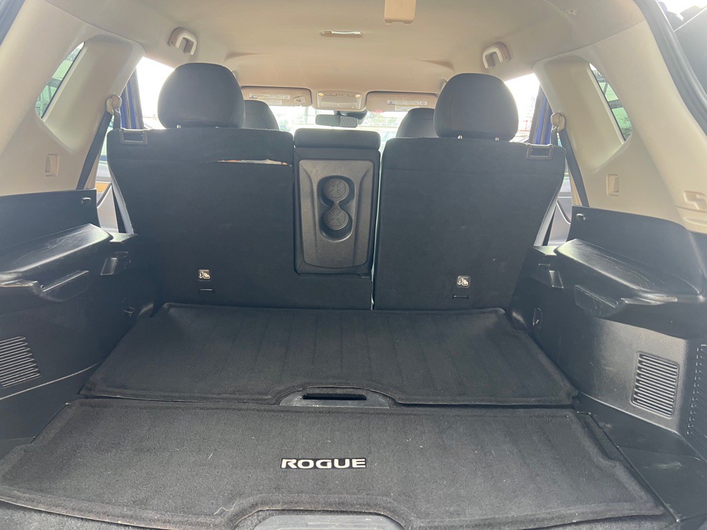 2019 Nissan Rogue Image 11