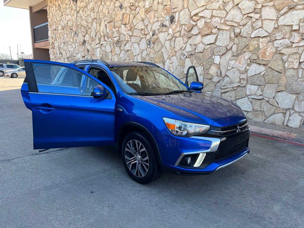 2018 Mitsubishi Outlander Image 6