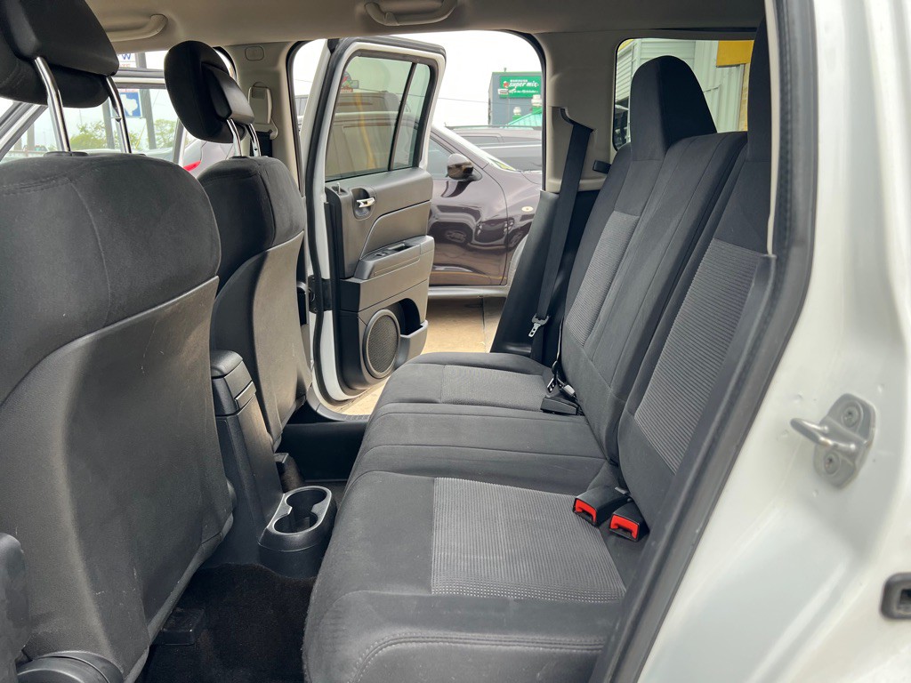 2013 Jeep Patriot Image 15