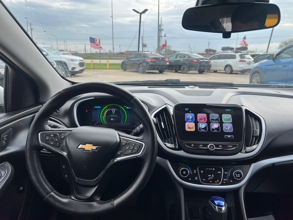 2017 Chevrolet Volt Image 36