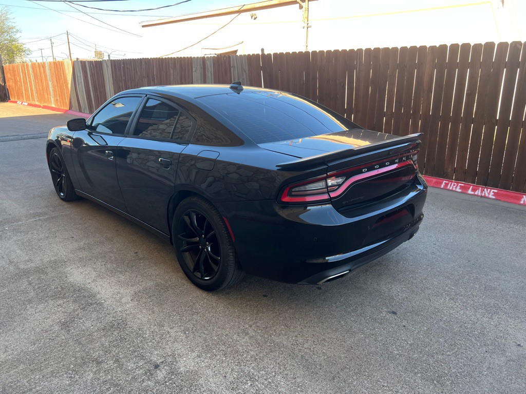2016 Dodge Charger Image 4
