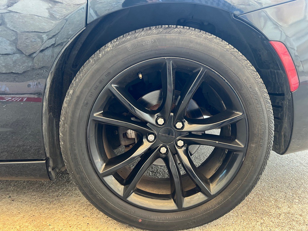 2016 Dodge Charger Image 20