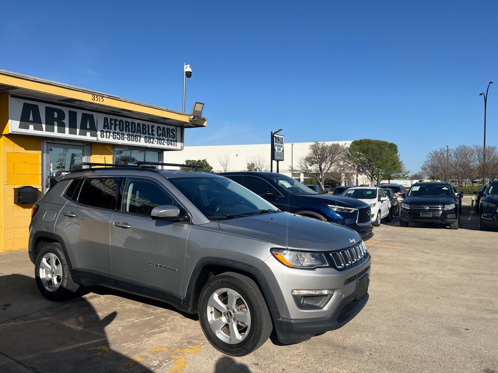 2019 Jeep Compass Image 1