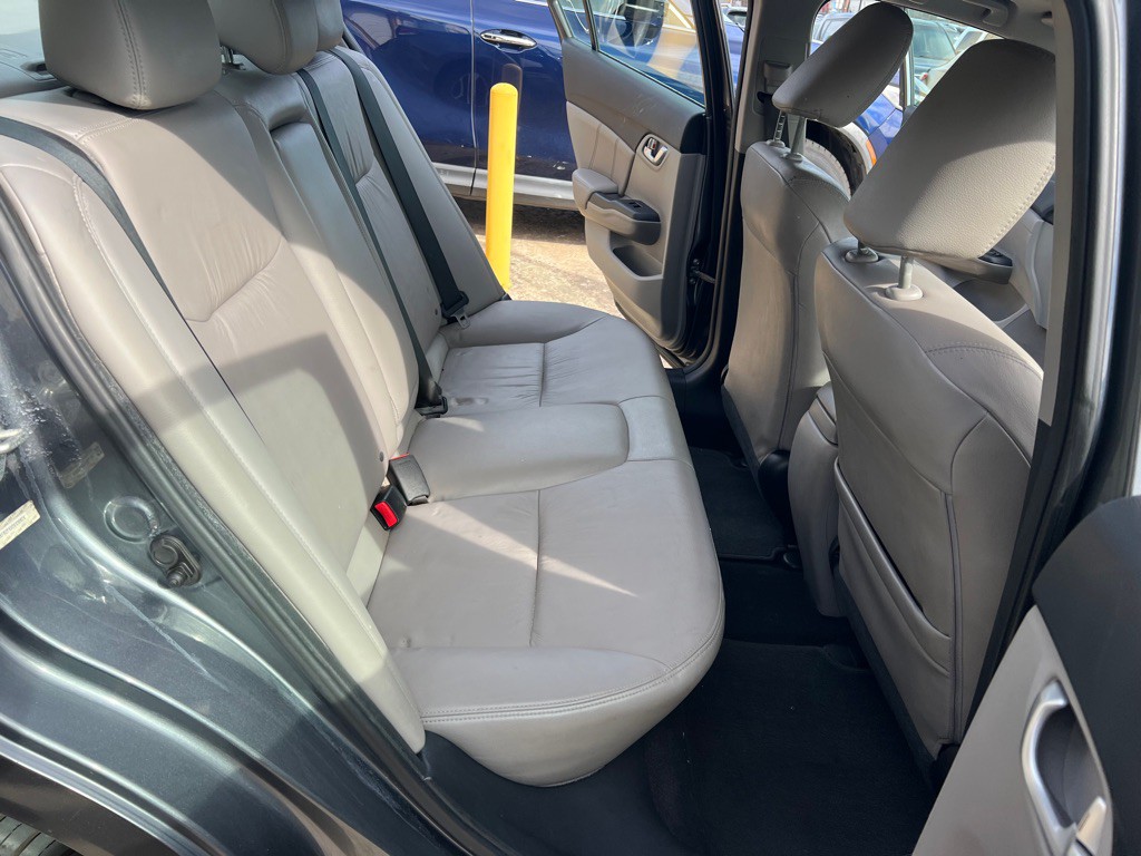 2013 Honda Civic Image 15