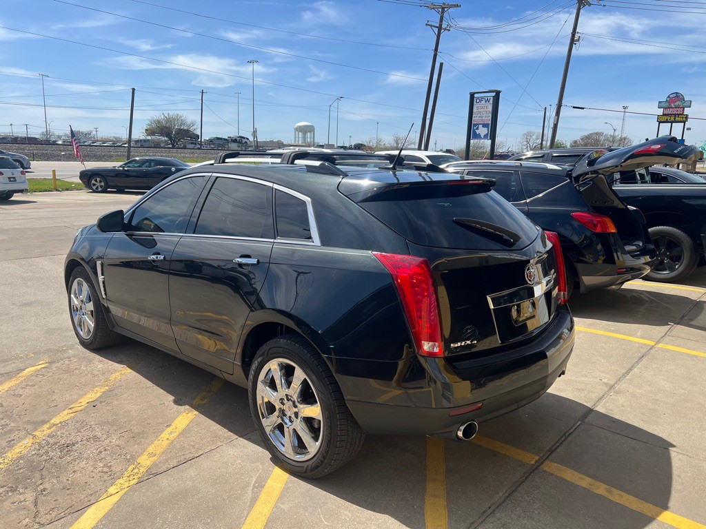 2011 Cadillac SRX Image 4