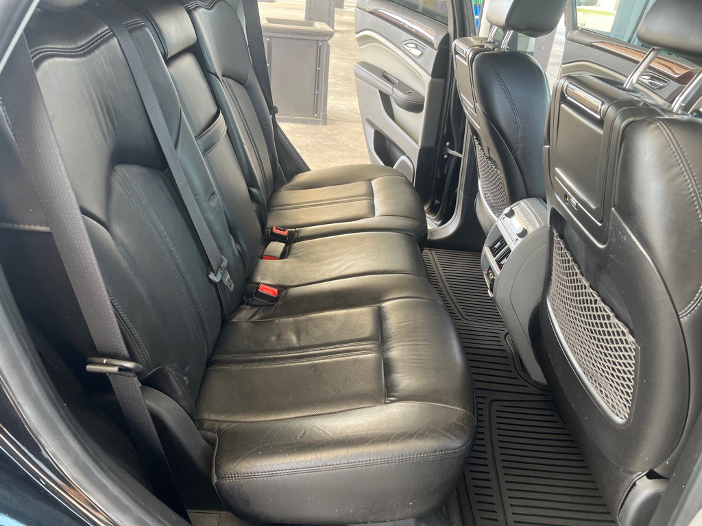 2011 Cadillac SRX Image 14